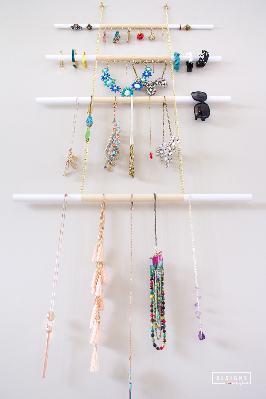 Hanging Jewelry Organizer DIY
 DIY Modern Hanging Jewelry Organizer Designs of Any Kind