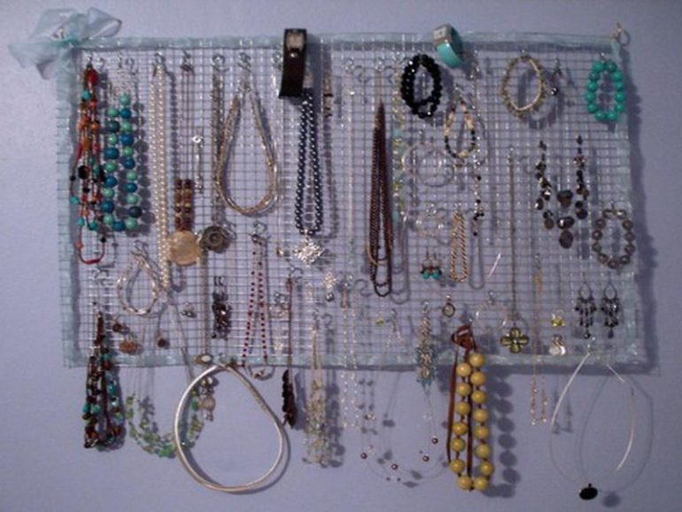 Hanging Jewelry Organizer DIY
 Bedroom Creative DIY Jewelry Organizer