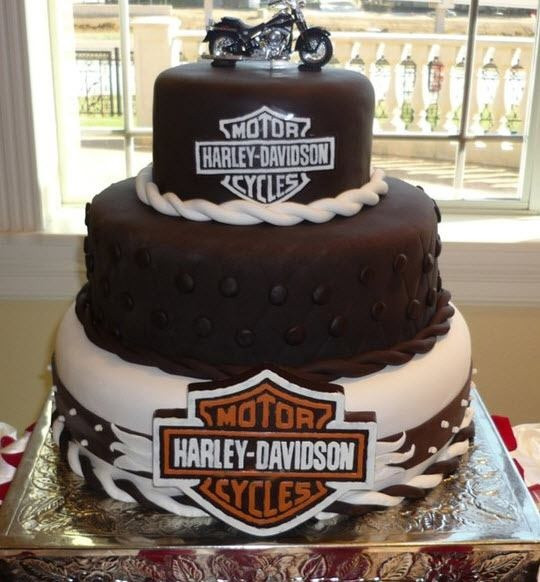 Harley Davidson Birthday Cake
 Harley Davidson Cake Pastries with Bling