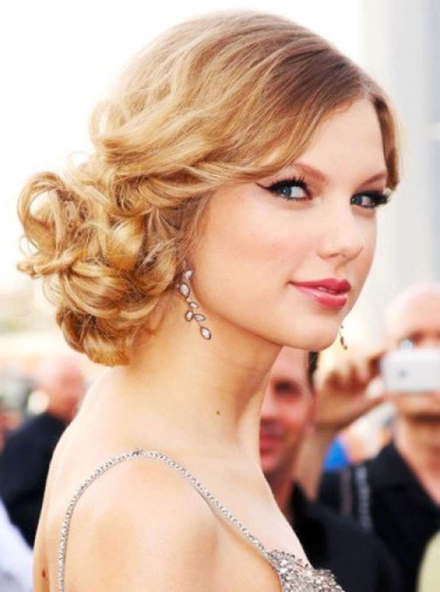 Best ideas about Homecoming Hairstyles For Short Hair
. Save or Pin 25 Prom Hairstyles For Short Hair The Xerxes Now.