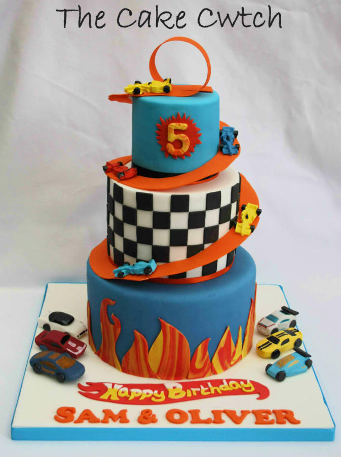 Hot Wheels Birthday Cake
 Hot Wheels Cake Cake by The Cake Cwtch CakesDecor