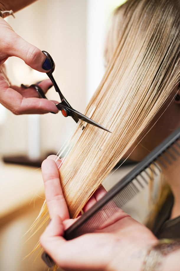 Best ideas about How To Cut Women'S Hair With Scissors
. Save or Pin The Right Way to Cut Your Own Hair at Home Now.