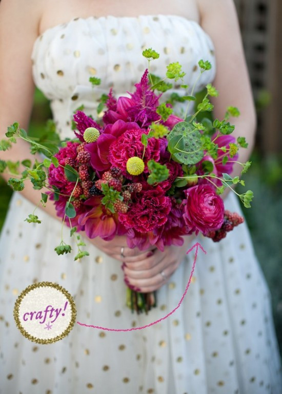 How To DIY Wedding Flowers
 How to Make a Wild Flower Mart Wedding Bouquet