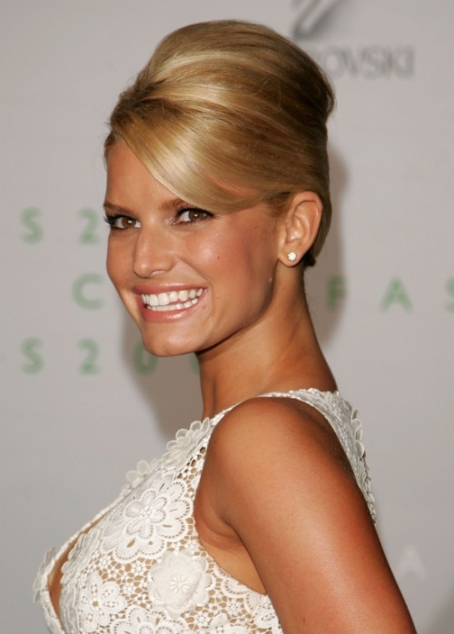Jessica Simpson Wedding Hairstyle
 25 Awesome Jessica Simpson Hairstyles