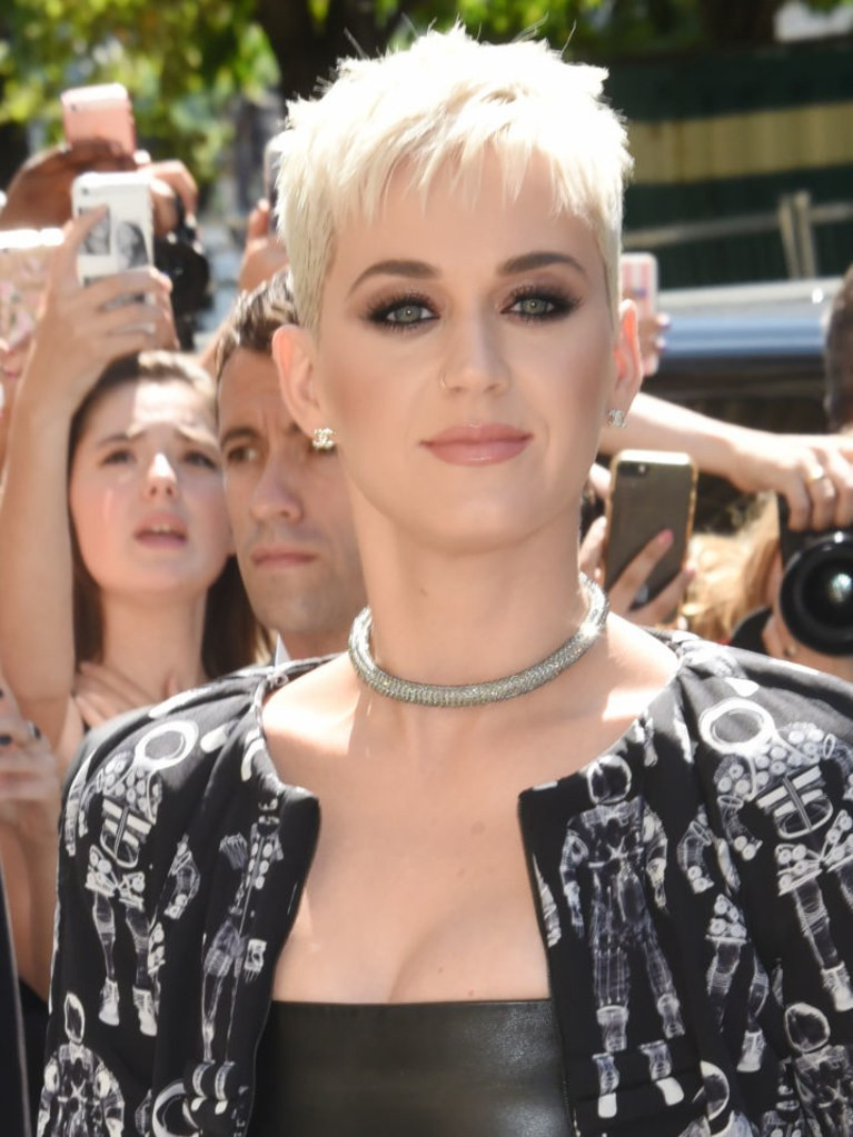 Katy Perry New Hair Cut
 Katy Perry Says Her Short Hair Makes Her Feel "Liberated