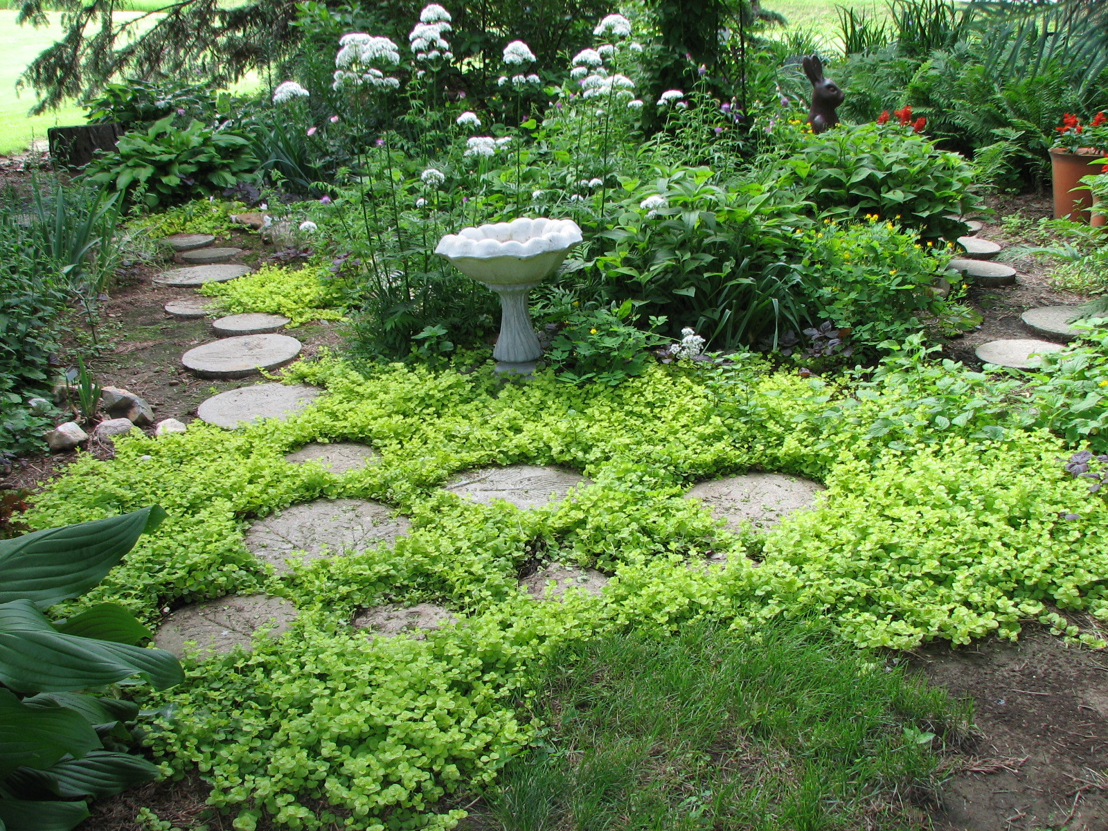 Best ideas about Landscape Stepping Stones
. Save or Pin Garden Stepping Stone Design and Ideas InspirationSeek Now.