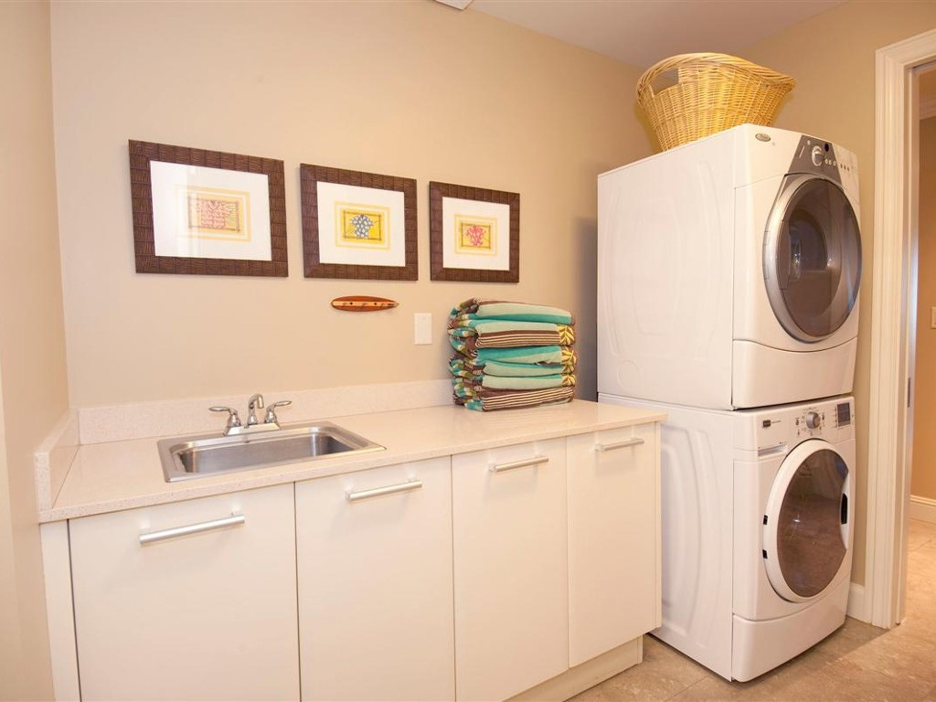 Best ideas about Laundry Room Cabinets Ideas
. Save or Pin 20 Laundry Room Cabinets to Try in Your Home Now.
