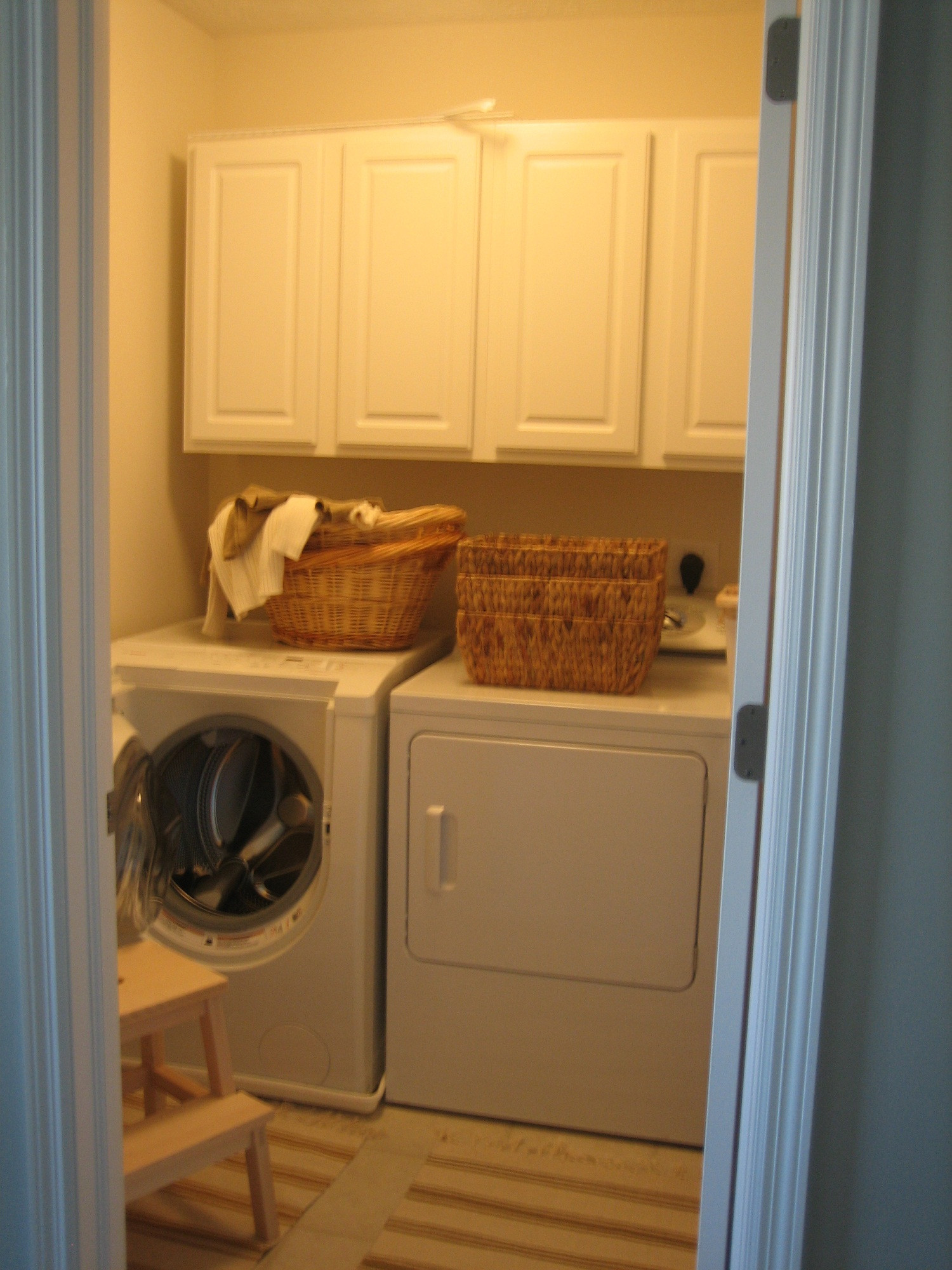 Best ideas about Laundry Room Makeover
. Save or Pin 20 Laundry Room Makeover Ideas You Can Try in Your Home Now.