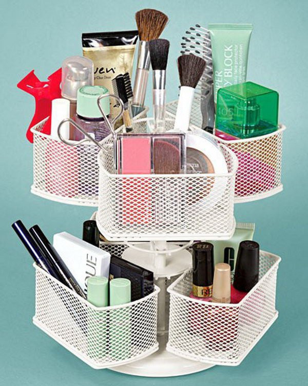 Makeup Organizer DIY
 DIY Organization Hacks For Small Spaces All For Fashions