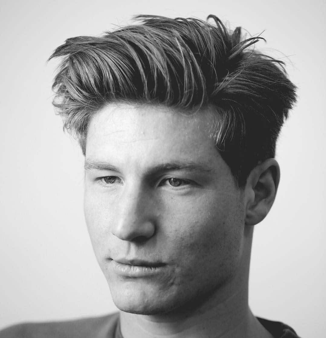 Best ideas about Medium Length Guy Haircuts
. Save or Pin Best Medium Length Men s Hairstyles Now.