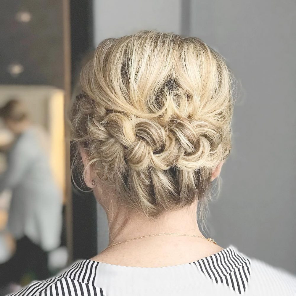 Mother Of The Bride Updo Hairstyles
 Mother of the Bride Hairstyles 24 Elegant Looks for 2019