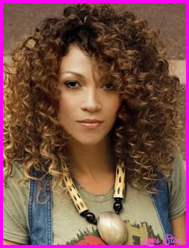 Natural Curly Hairstyles
 Cute haircuts for girls with naturally curly hair