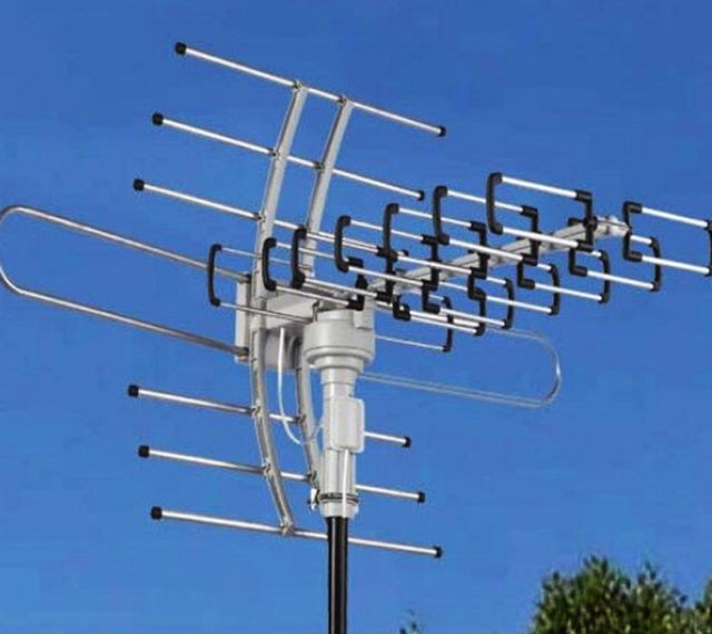 Best ideas about Outdoor Hdtv Antenna Reviews
. Save or Pin 150miles Outdoor TV Antenna Motorized Amplified HDTV VHF Now.