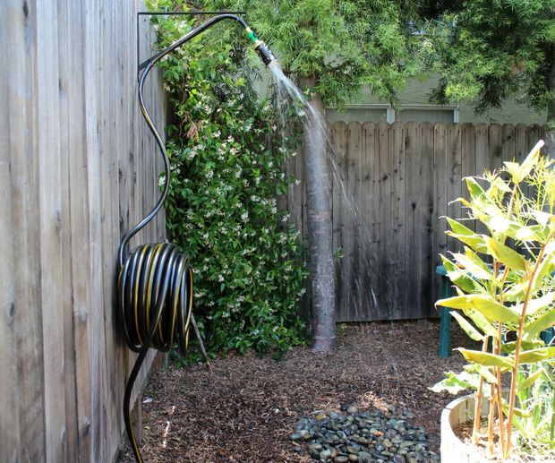 Outdoor Shower DIY
 7 DIY Outdoor Shower Ideas – Diys To Do