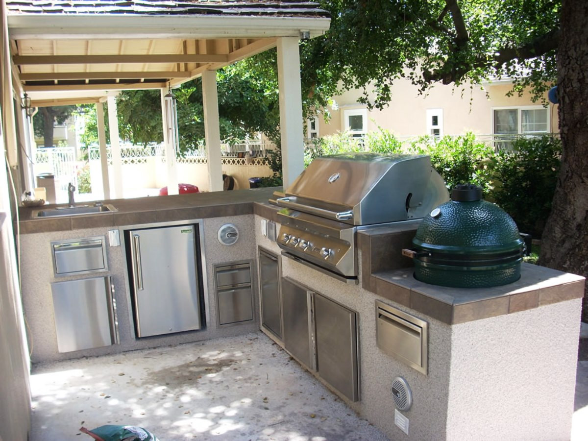 Best ideas about Outside Kitchen Ideas
. Save or Pin Outdoor Kitchen Layout – How to Wel e the Christmas Now.