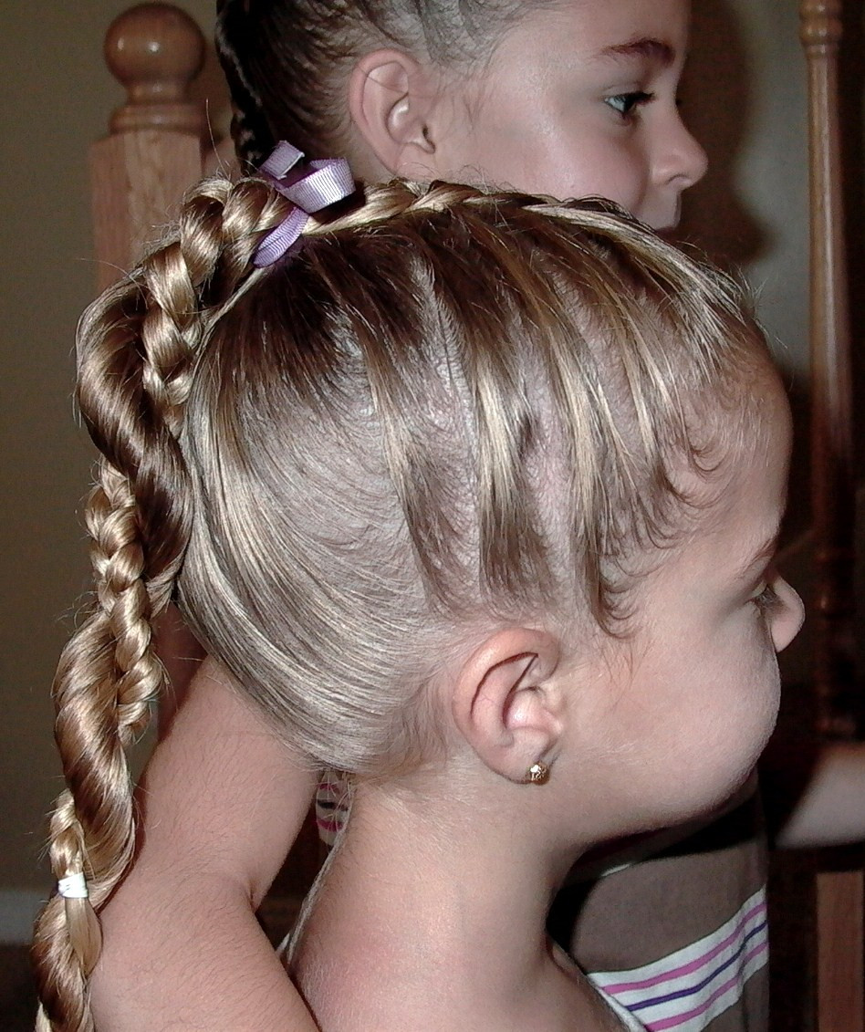 Ponytail Hairstyles For Little Girls
 New Hairstyles for Girls Ponytail