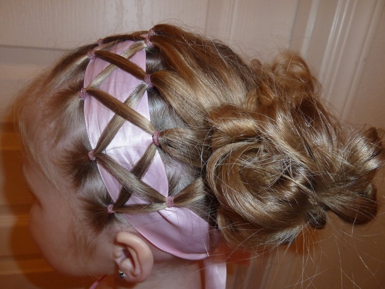 Pretty Hairstyles For Little Girls
 21 Cute Hairstyles for Girls