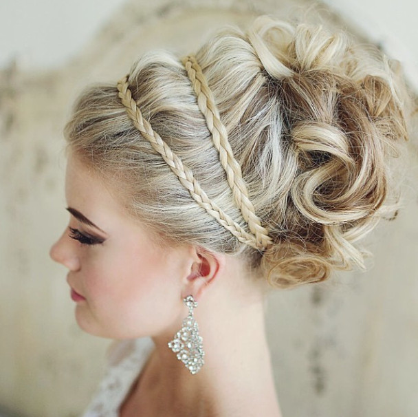 Pretty Wedding Hairstyles
 30 Romantic Wedding Hairstyles for 2015 Pretty Designs