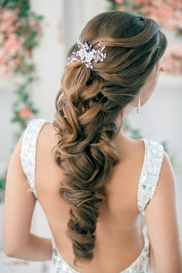 Pretty Wedding Hairstyles
 20 Most Elegant And Beautiful Wedding Hairstyles