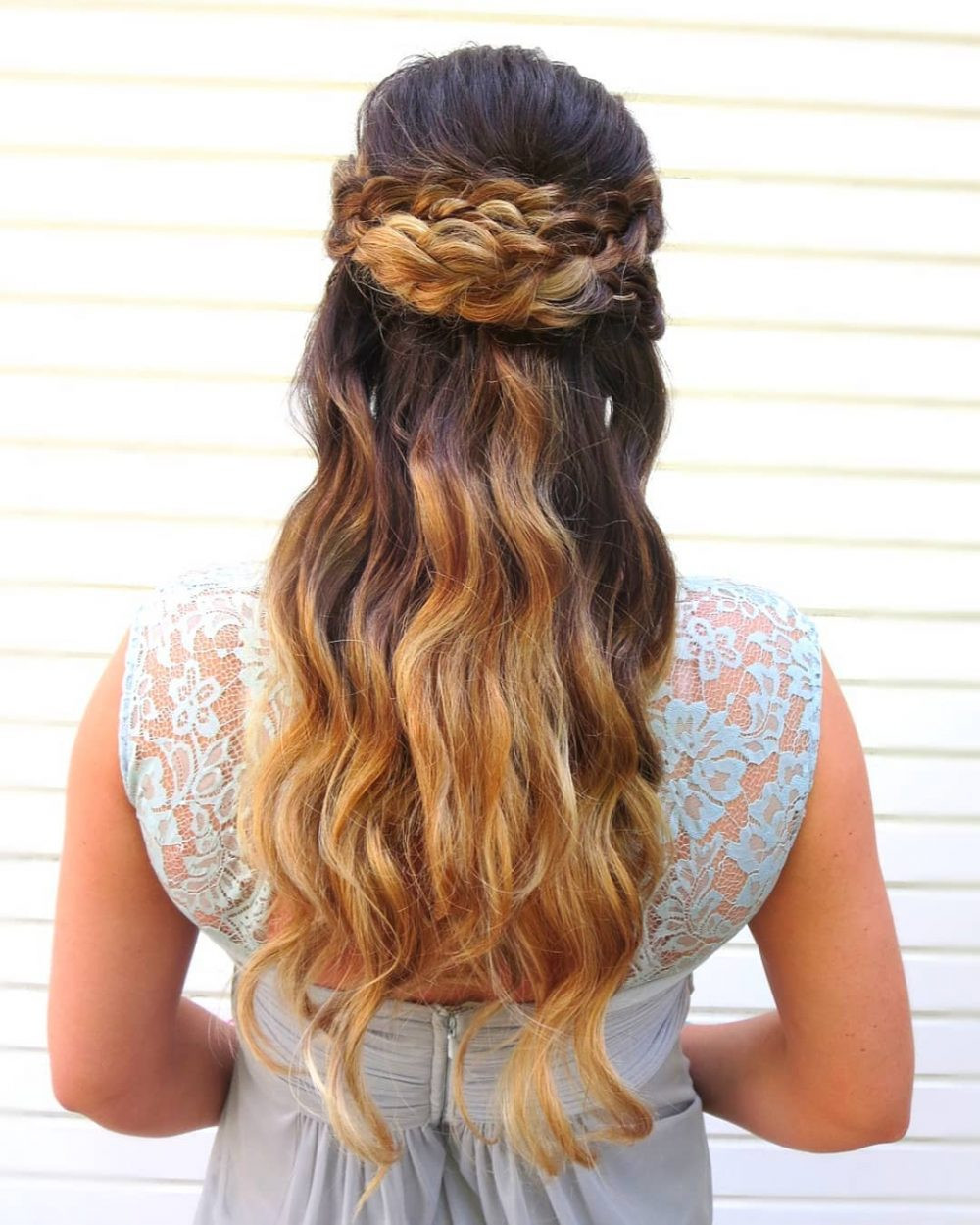 Prom Hairstyle Half Up
 Half Up Half Down Prom Hairstyles and How To s