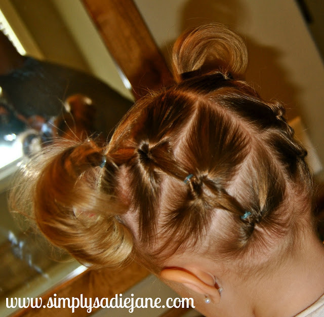 Quick Hairstyles For Little Girls
 Cute Easy Hairstyles For Little Girls