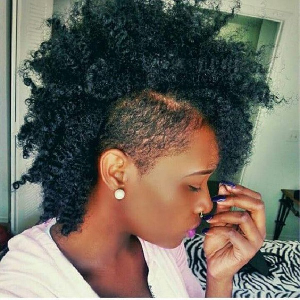 Quick Natural Hairstyles
 8 Quick & Easy Hairstyles on Medium Short Natural Hair