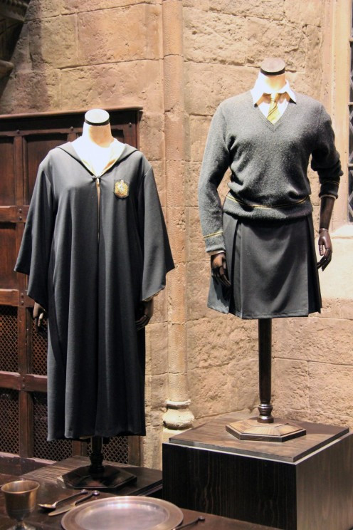 Ravenclaw Costume DIY
 How To Create A "Hogwarts Student Uniform" Costume For