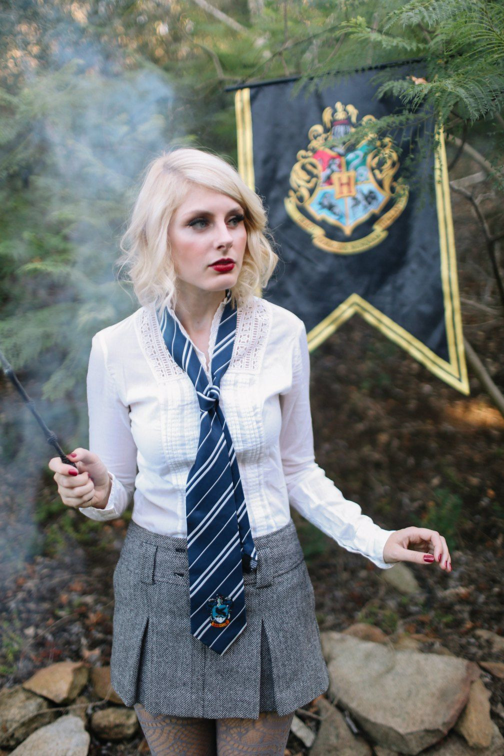 Ravenclaw Costume DIY
 DIY Halloween Costume Luna Lovegood Grab a button down