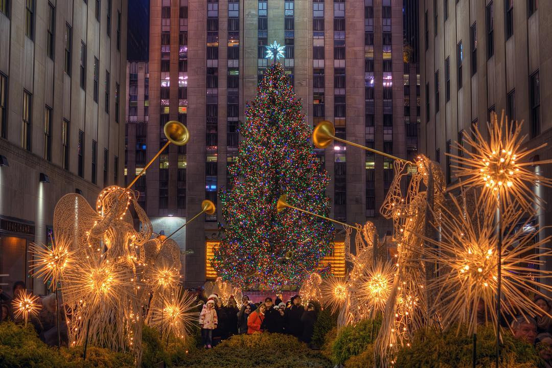 Best ideas about Rockefeller Tree Lighting
. Save or Pin 15 Facts About the Rockefeller Center Christmas Tree Now.