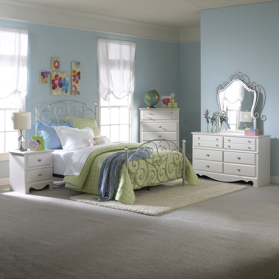 Best ideas about Rose Bedroom Set
. Save or Pin Spring Rose Bedroom set by Standard Now.