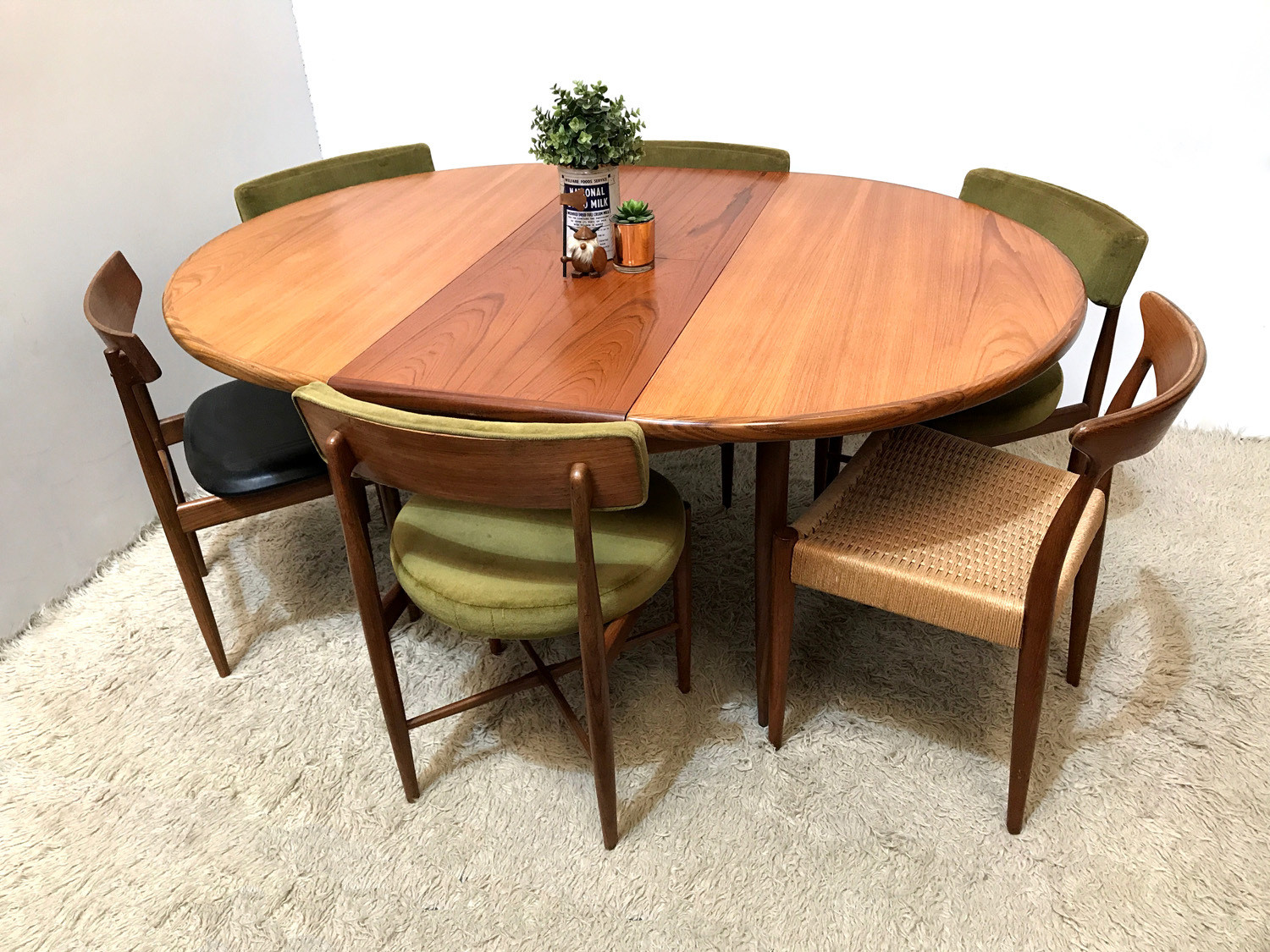 Best ideas about Round Dining Table For 4
. Save or Pin 60s 70s Stunning Retro G Plan Fresco Range Extending Round Now.