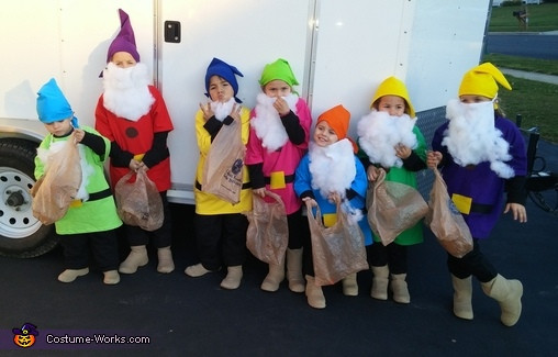 Seven Dwarfs Costumes DIY
 7 Dwarfs Costume