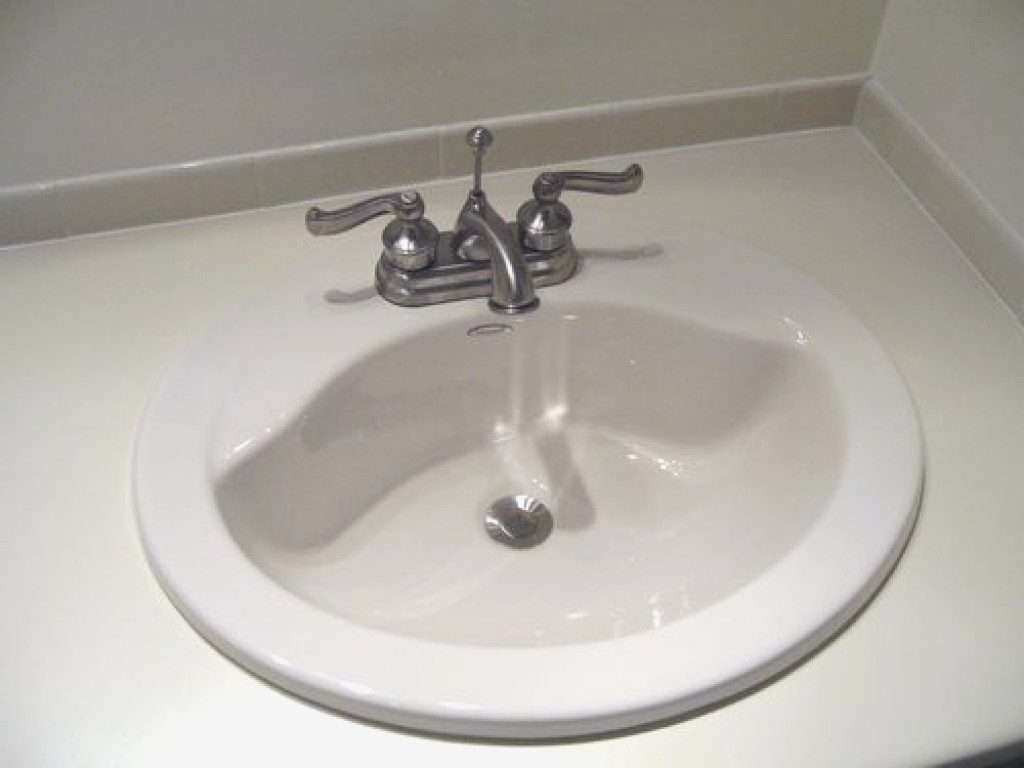 bathroom sink smells sewer