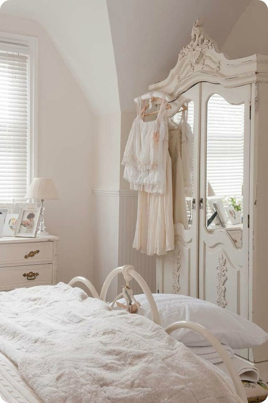 Best ideas about Shabby Chic Bedroom Decorations
. Save or Pin Cute Looking Shabby Chic Bedroom Ideas Now.