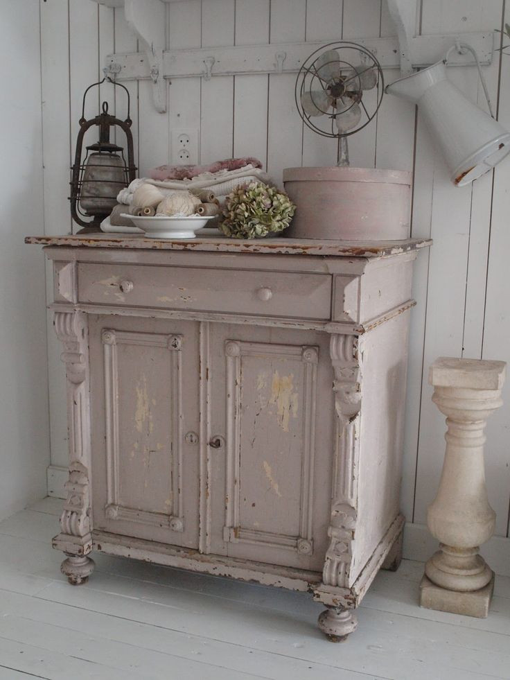 Best ideas about Shabby Chic Paint
. Save or Pin pale pink uld it be Antoinette Chalk Paint Now.