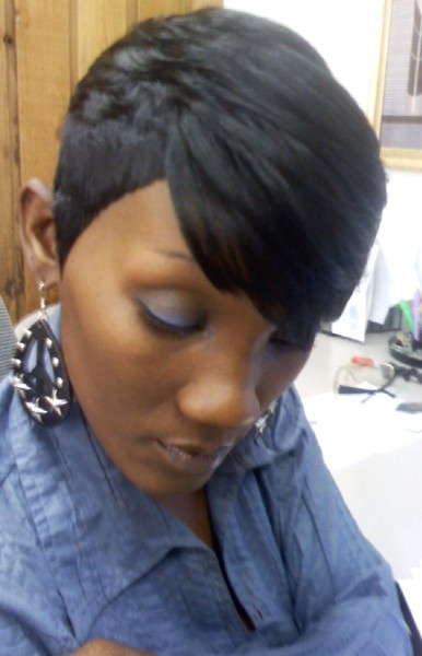 Short Black Quick Weave Hairstyles
 Shondra s quick weave hairstyles short cropped