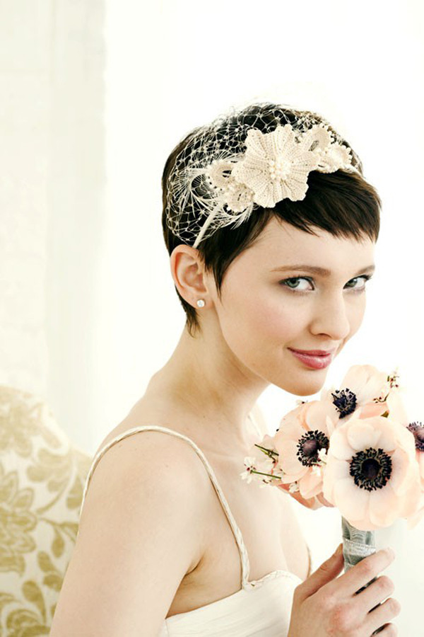 Short Bridesmaid Hairstyles
 30 Short Wedding Hairstyles Which Look Hot SloDive