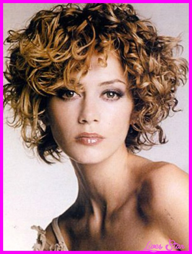 Short Curly Hairstyles For Girls
 Cute short curly girl haircuts LivesStar