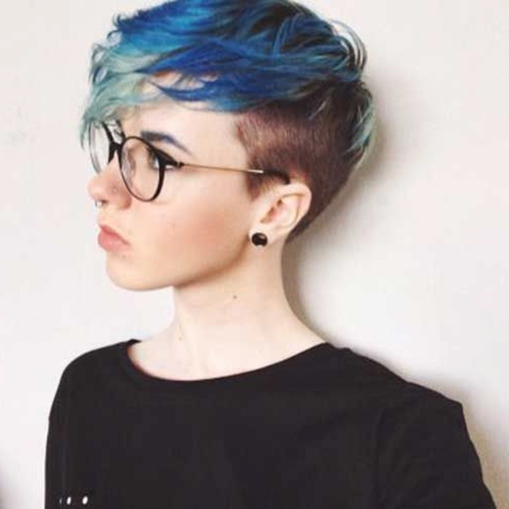 Short Hairstyles With Shaved Sides
 Short Shaved Sides Hairstyles