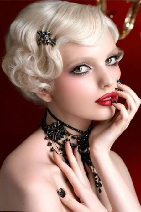 Short Retro Hairstyle
 25 Short Vintage Hairstyles