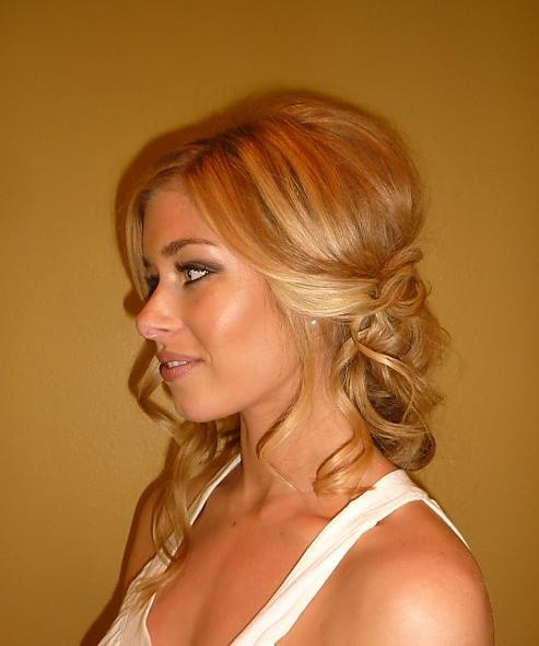 Side Hairstyles For Wedding
 Side Swept Bridal Hairstyles for Long Hiar with Veil Half