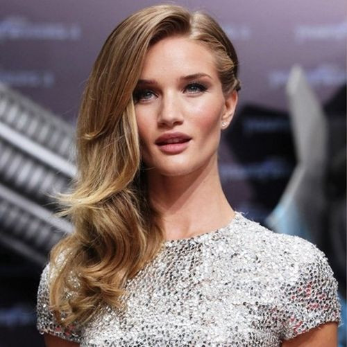 Side Parting Hairstyles Female
 53 Side Part Hairstyles Worn by Famous Celebrities