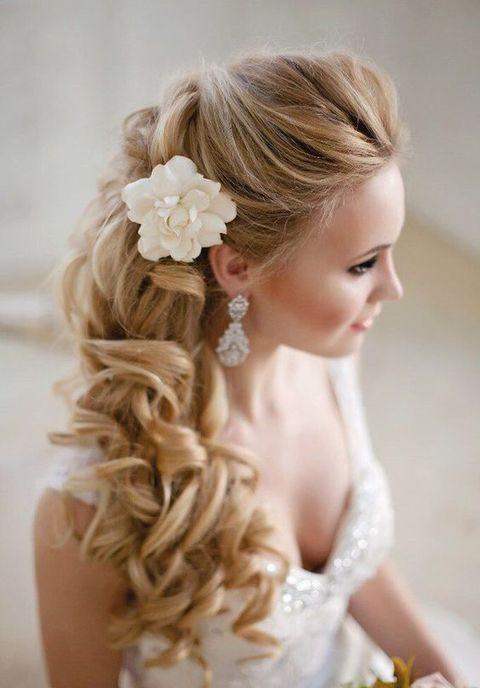 Side Swept Wedding Hairstyle
 40 Gorgeous Side Swept Wedding Hairstyles