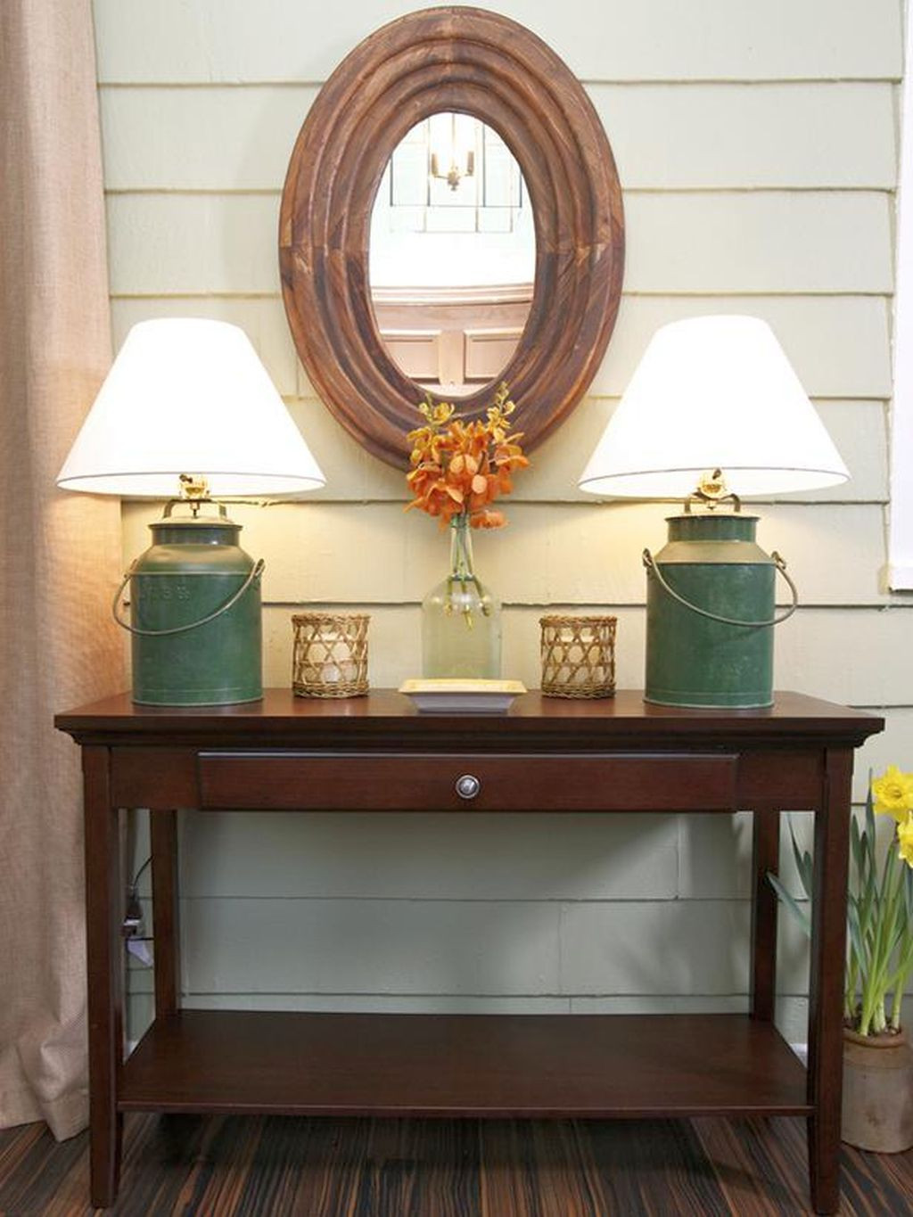 Best ideas about Small Entryway Table
. Save or Pin 19 Brilliant Small Entry Table Ideas Now.