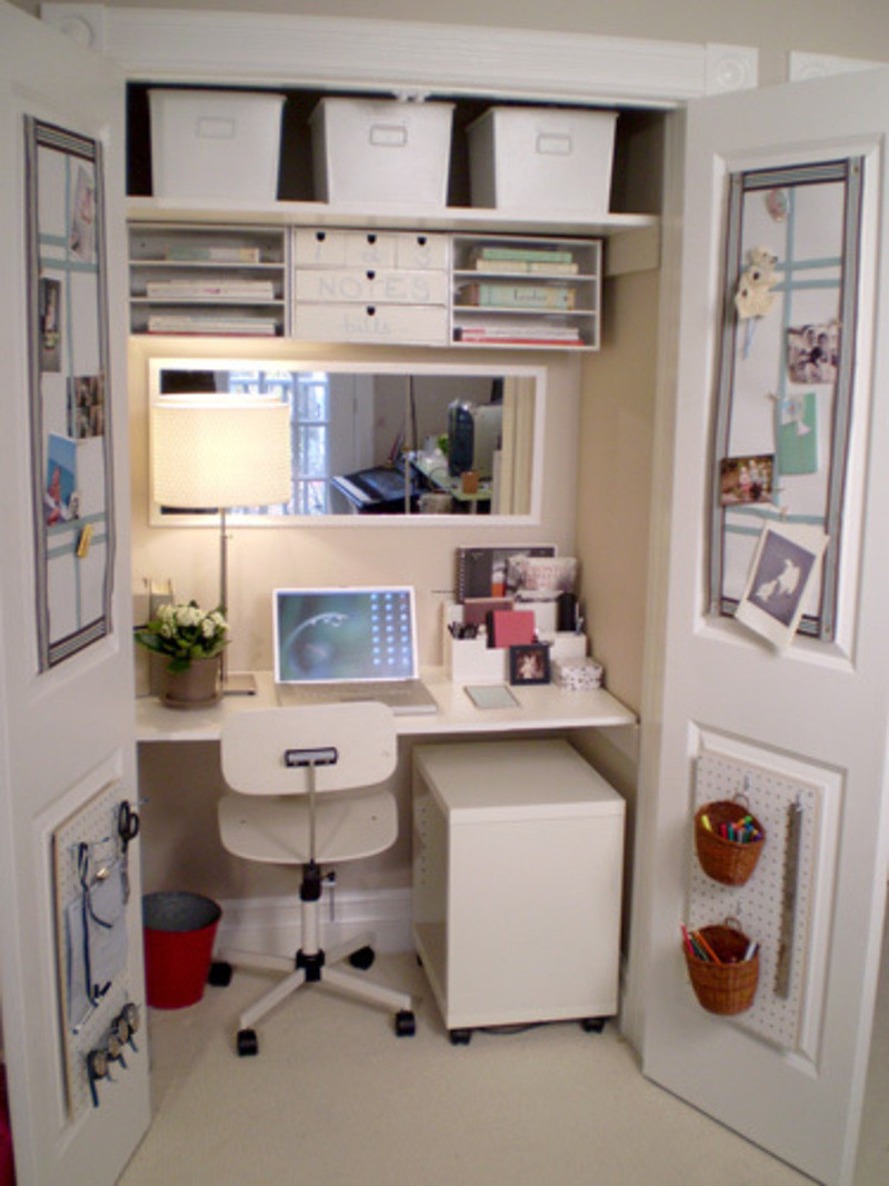 Best ideas about Small Office Room
. Save or Pin Amazing of Top Small Space Home fice For Small fice D Now.