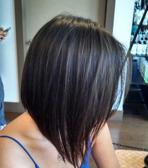 Swinging Bob Hairstyle
 20 Short to Medium Hairstyles