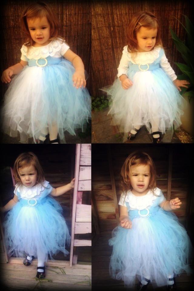 Tulle Dress Toddler DIY
 DIY Alice in Wonderland costume Could also be Cinderella