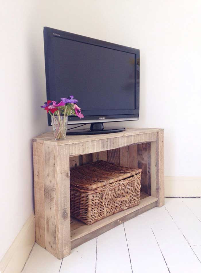 Tv Stand Plans DIY
 21 DIY TV Stand Ideas for Your Weekend Home Project
