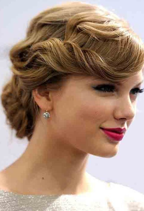 Twisted Updo Hairstyle
 3 Taylor Swift Updo Hair Styles PoPular Haircuts