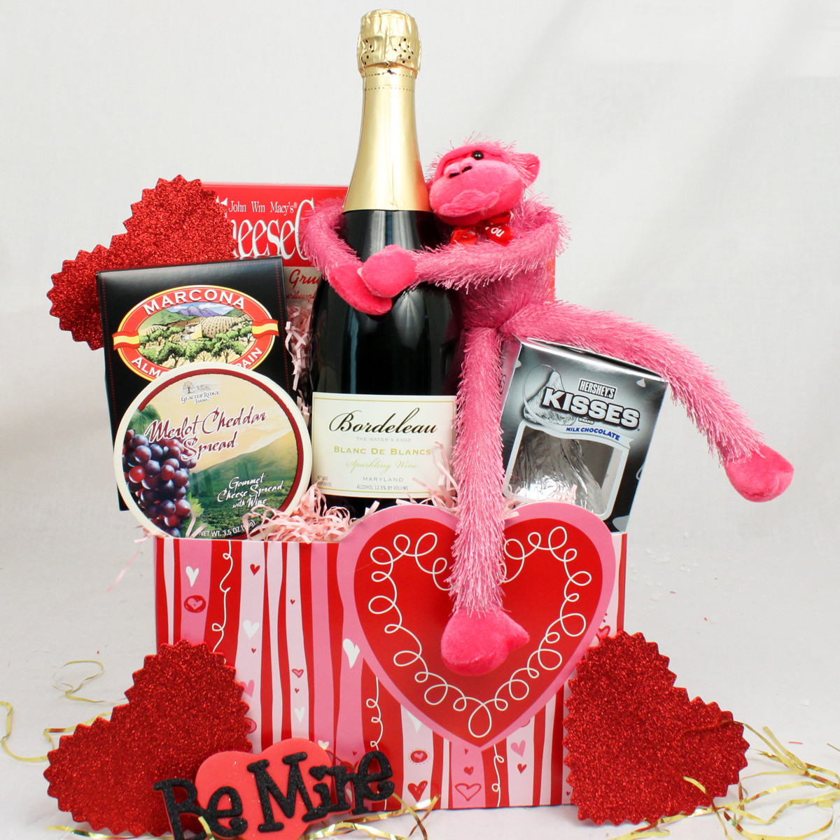 Valentine Day Gift Baskets Ideas
 Valentine Gift Baskets Ideas InspirationSeek